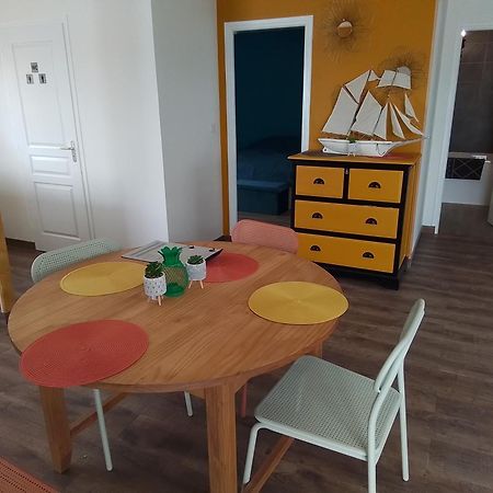 Appartamento Le Gite Du Detroit Coulogne Esterno foto